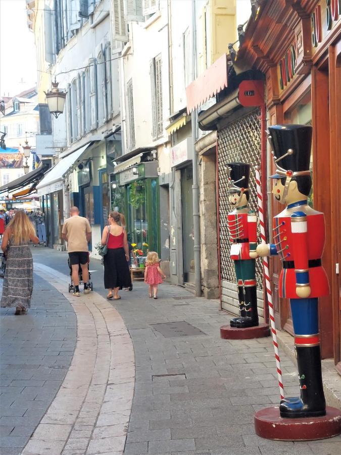 L'Escale Centre Historique De Gap Meuble De Tourisme Classe 3 Etoiles Luaran gambar